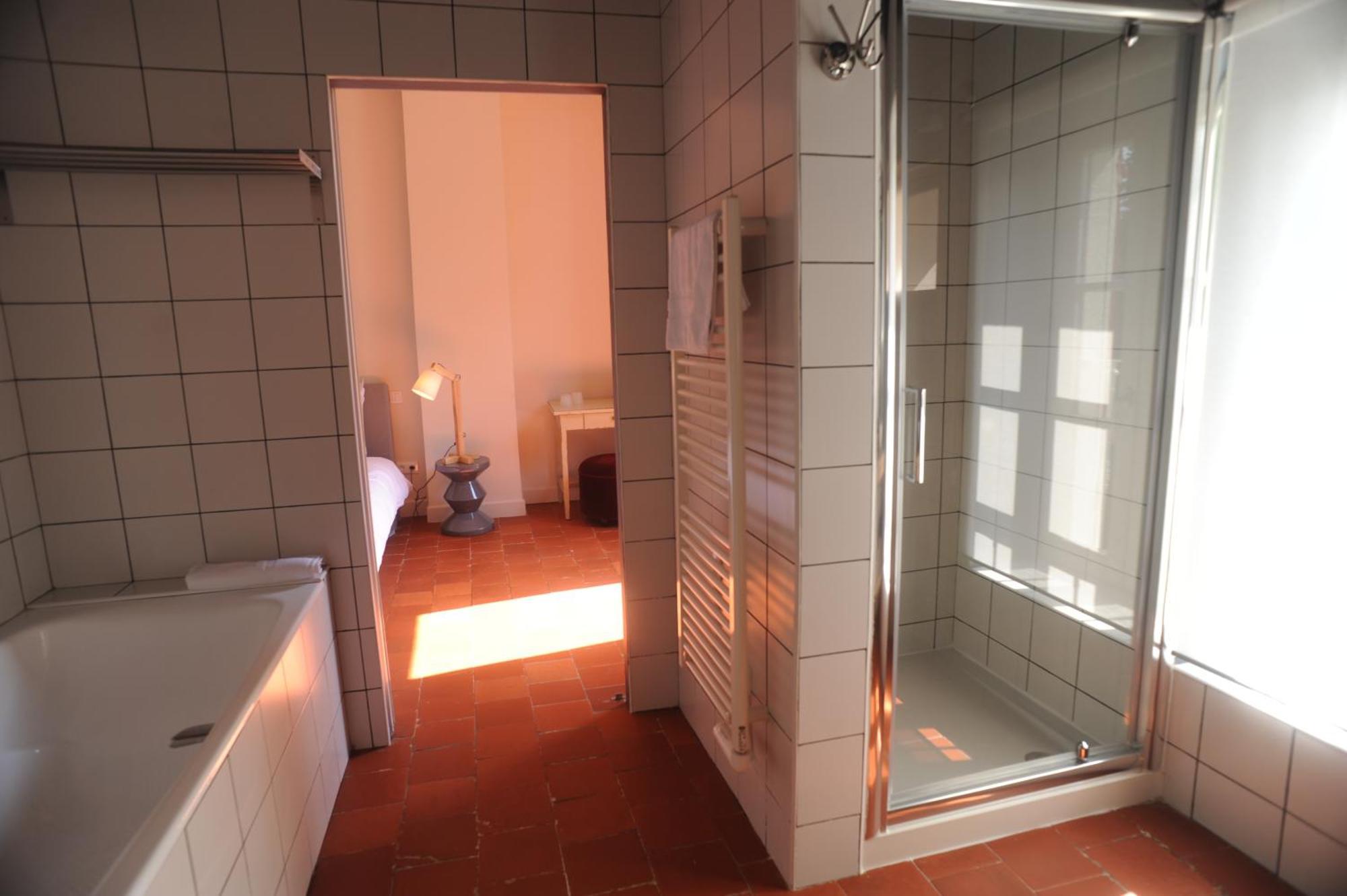 Les Chambres D'Andrea Marseillan  Exterior foto